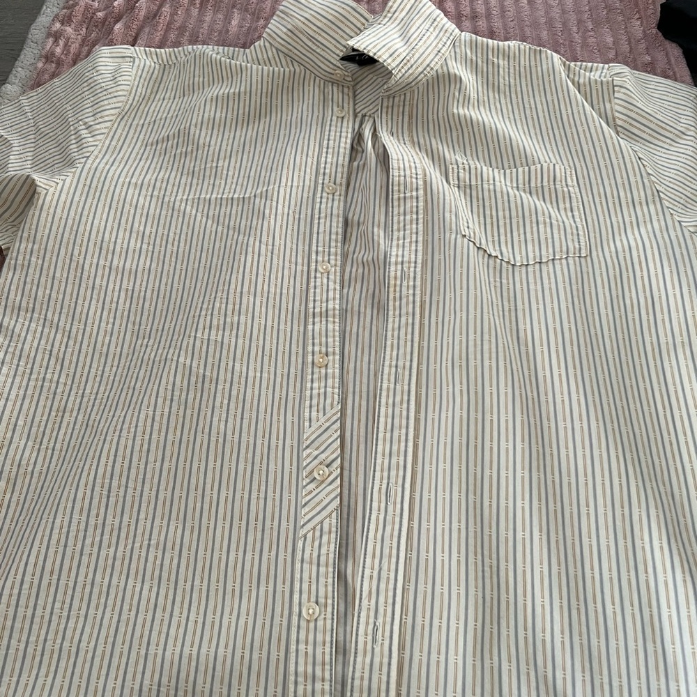 Volcom button up shirt